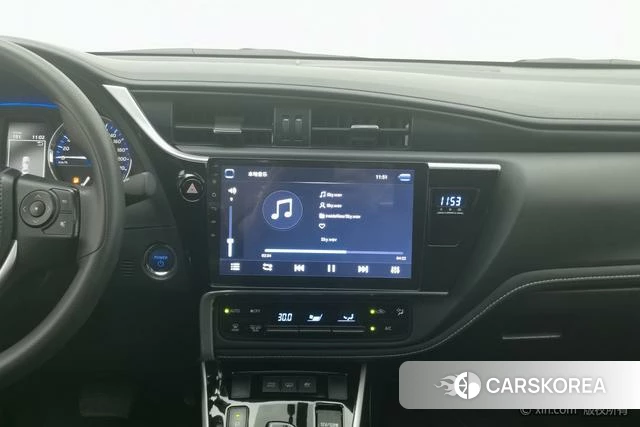Toyota Corolla dual engine E+ id 4211565 из Китая 8
