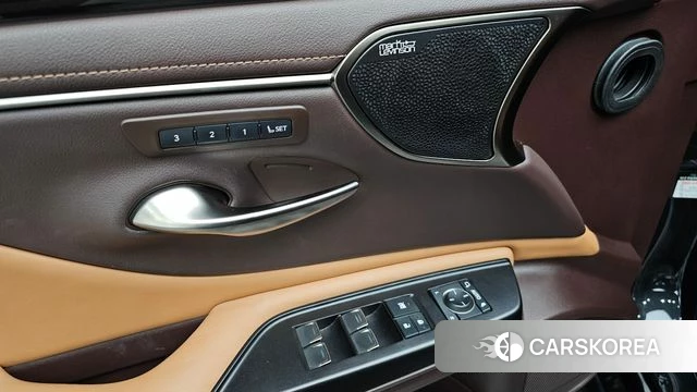 Lexus ES300h 7th generation id 4377278 из Кореи 8