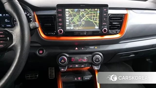 Kia Stonic id 3455303 из Кореи 8