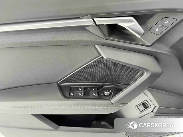 Audi A3 id 4299398 из Китая 8