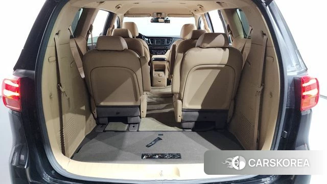 Kia The New Carnival id 4464719 из Кореи 8