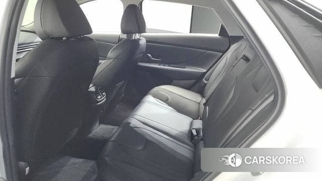 Hyundai Avante (CN7) id 4231709 из Кореи 8