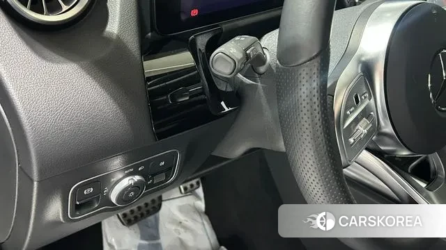 Mercedes-Benz EQA H243 id 2993099 из Кореи 8