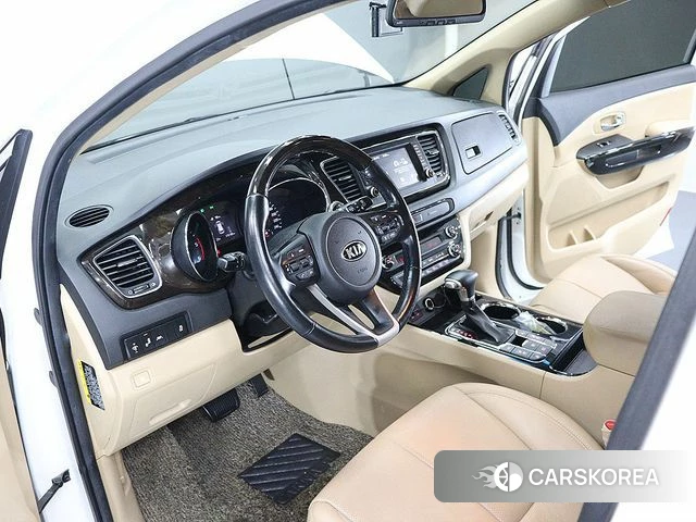 Kia The New Carnival id 4513218 из Кореи 8