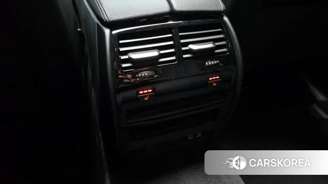 BMW 5 Series (G30) id 3027556 из Кореи 8