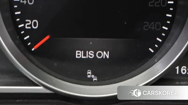 Volvo V40 id 3558024 из Кореи 8