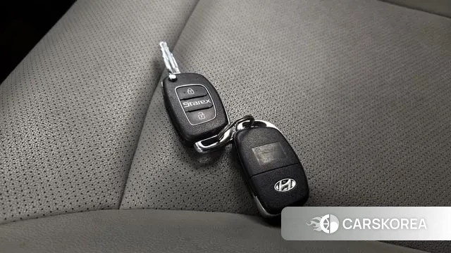 Hyundai The New Grand Starex id 3709526 из Кореи 8