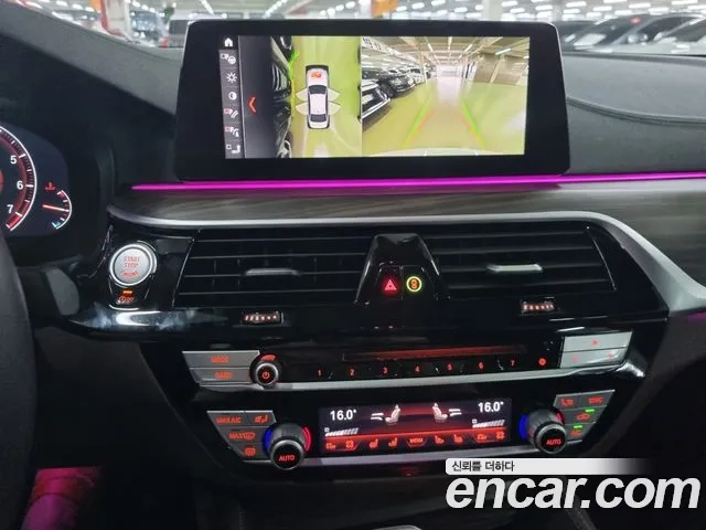 BMW 5 Series (G30) id 2896756 из Кореи 8