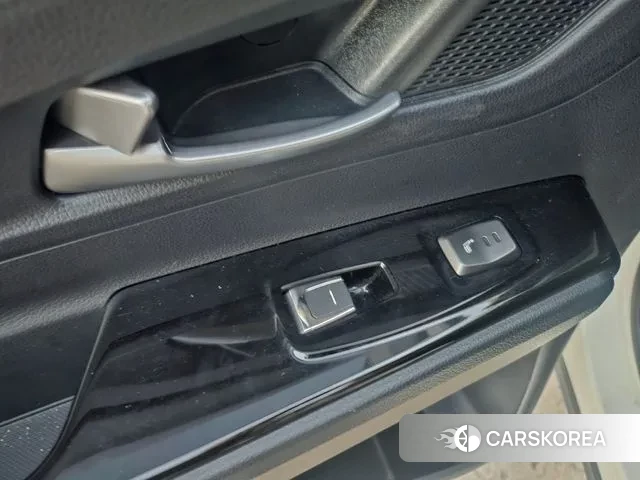 Ssangyong Beautiful Korando id 3263479 из Кореи 8