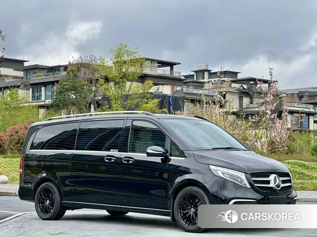 Mercedes-Benz V-class id 4277967 из Китая 8