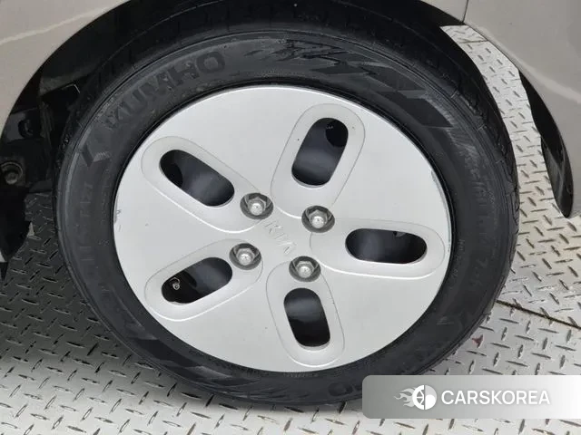 Kia The New Ray id 3095379 из Кореи 8