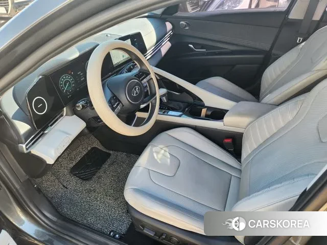 Hyundai Avante (CN7) id 3098151 из Кореи 8