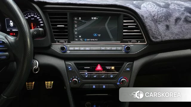 Hyundai Avante AD id 4403583 из Кореи 8