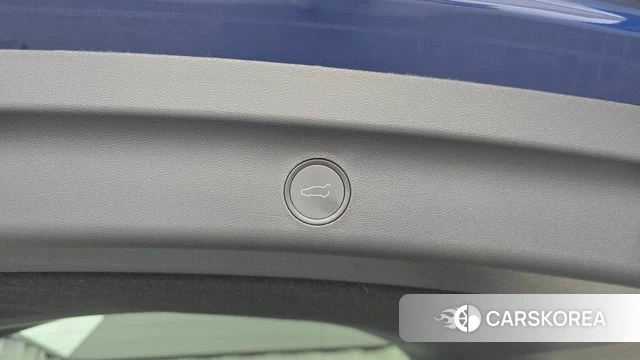 Tesla Model Y id 4533595 из Кореи 8