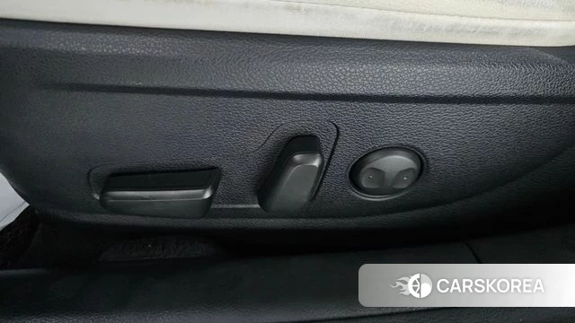 Hyundai The New Grandeur IG id 4524827 из Кореи 8