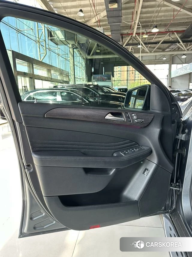 Mercedes-Benz GLE coupe id 4227885 из Китая 8