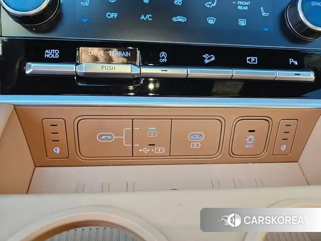 Hyundai Santa Fe (MX5) id 3610334 из Кореи 8