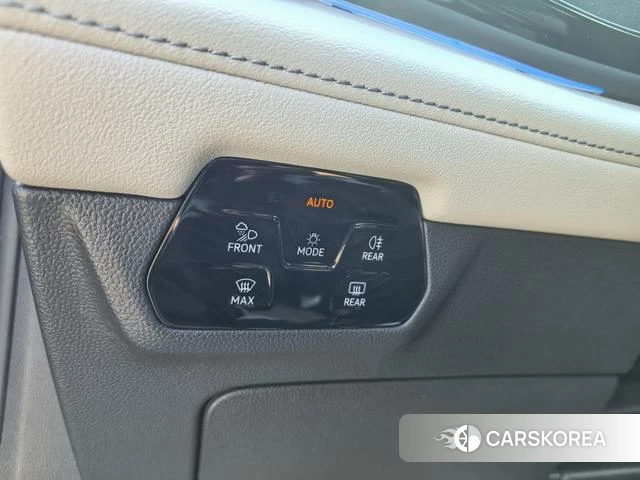 Volkswagen Tourang id 4314128 из Китая 8