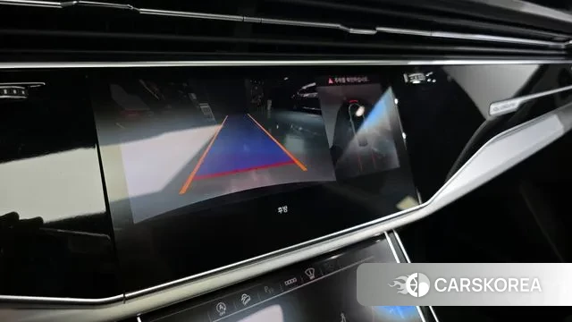 Audi Q8 (4M) id 3477588 из Кореи 8