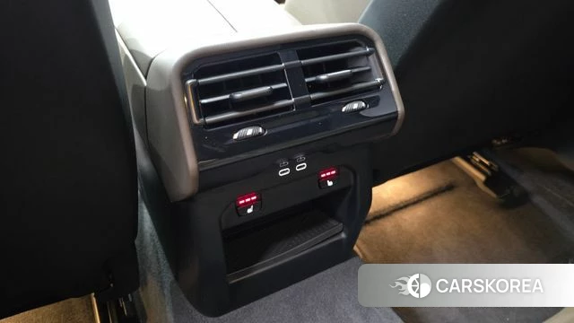 BMW 5 Series (G60) id 4387818 из Кореи 8