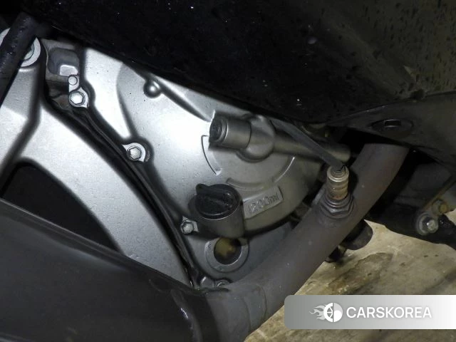 Suzuki SKYWAVE 250S id 3947639 из Японии 8