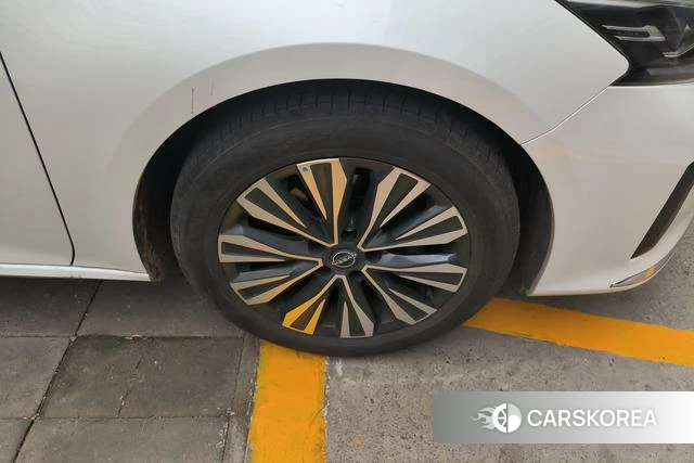 Nissan Teana id 4272392 из Китая 8