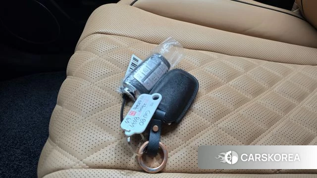 Genesis GV80 id 4488794 из Кореи 8
