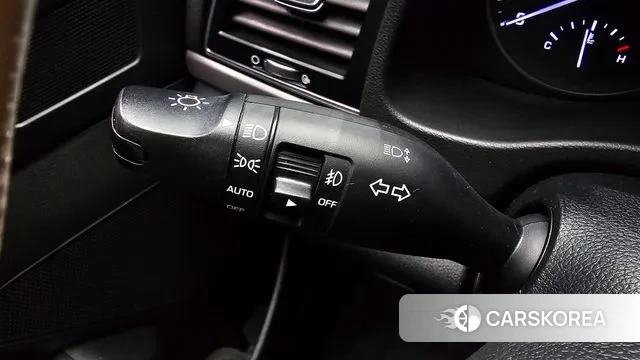 Hyundai Avante AD id 3718842 из Кореи 8