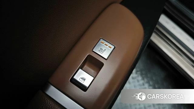 Hyundai Grandeur Hybrid (GN7) id 3850521 из Кореи 8