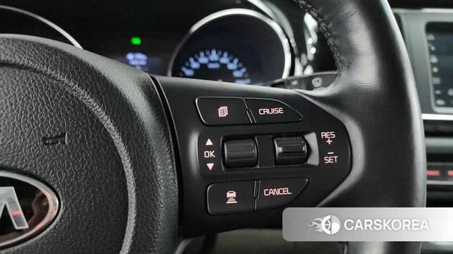 Kia The New Carnival id 4531013 из Кореи 8