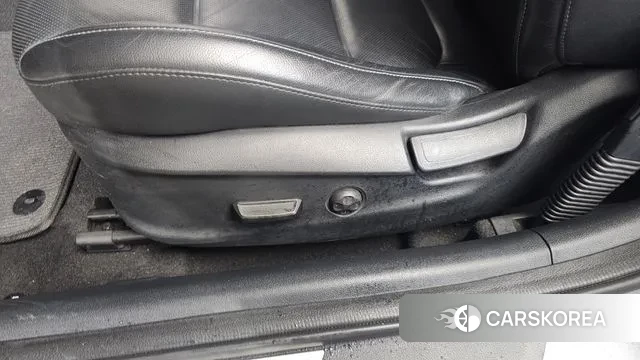 Hyundai Veloster (JS) id 3510054 из Кореи 8