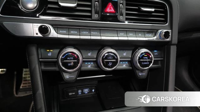 Genesis G70 id 4285926 из Кореи 8