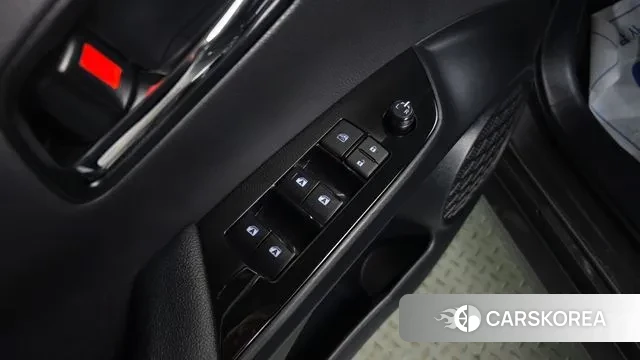 Toyota Prius 4th Generation id 3599167 из Кореи 8