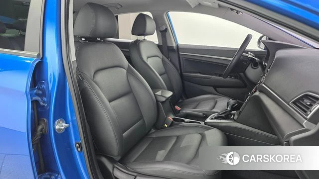 Hyundai Avante AD id 4924231 из Кореи 8