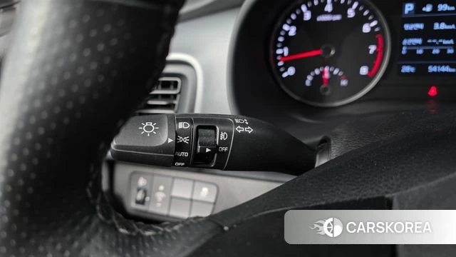 Kia Stonic id 4477395 из Кореи 8