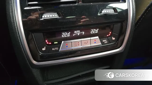 BMW X6 (G06) id 3473816 из Кореи 8