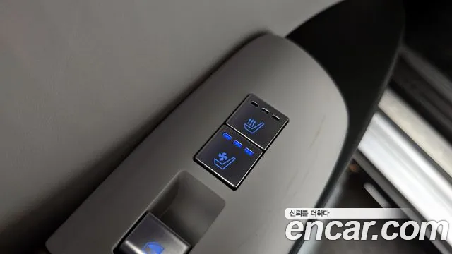 Hyundai Grandeur (GN7) id 2686176 из Кореи 8