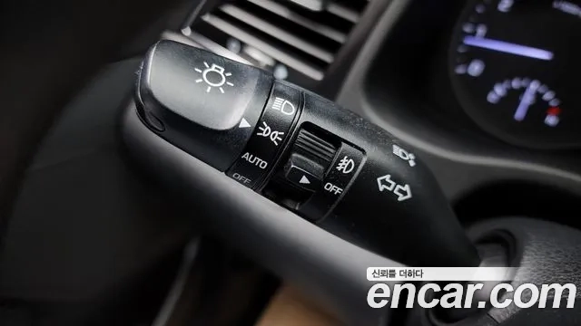 Hyundai Avante AD id 2860563 из Кореи 8