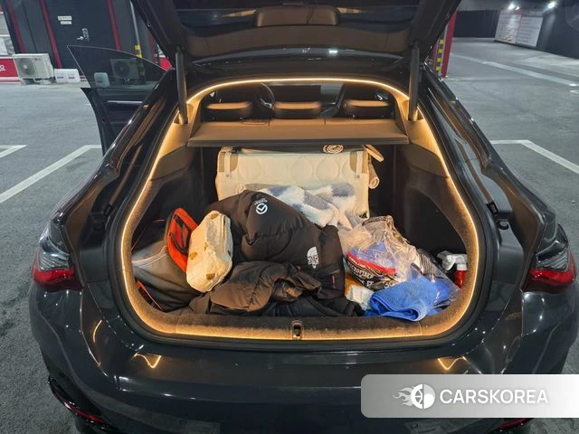 BMW i4 id 3798886 из Кореи 8