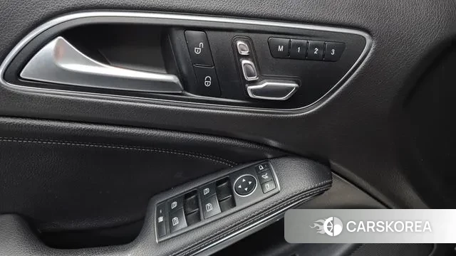 Mercedes-Benz GLA-Class X156 id 3723727 из Кореи 8