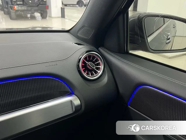 Mercedes-Benz GLB id 4275715 из Китая 8