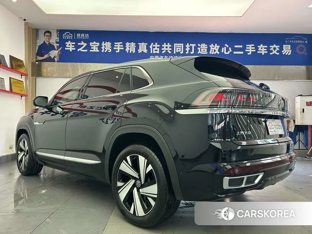 Volkswagen Tourang id 4256151 из Китая 8