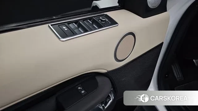 Land Rover Discovery 5 id 3391179 из Кореи 8