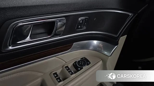 Ford Explorer id 3408317 из Кореи 8