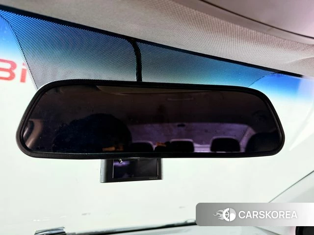 Hyundai Avante AD id 3808436 из Кореи 8