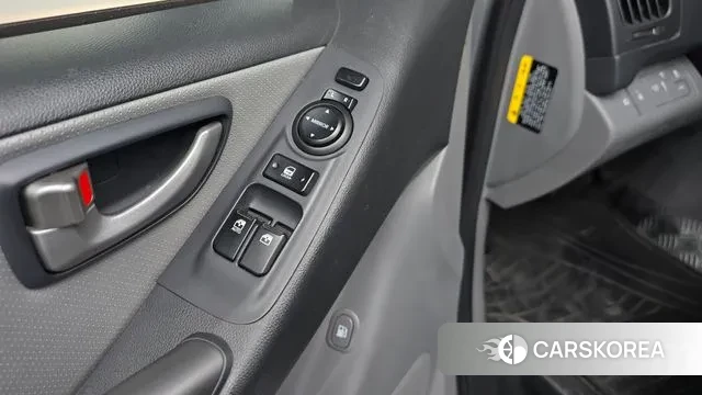 Hyundai The New Grand Starex id 3552377 из Кореи 8