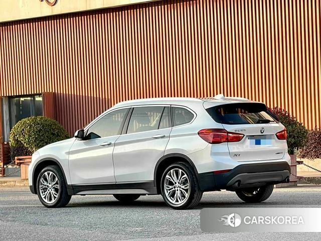 BMW X1 id 4241183 из Китая 8