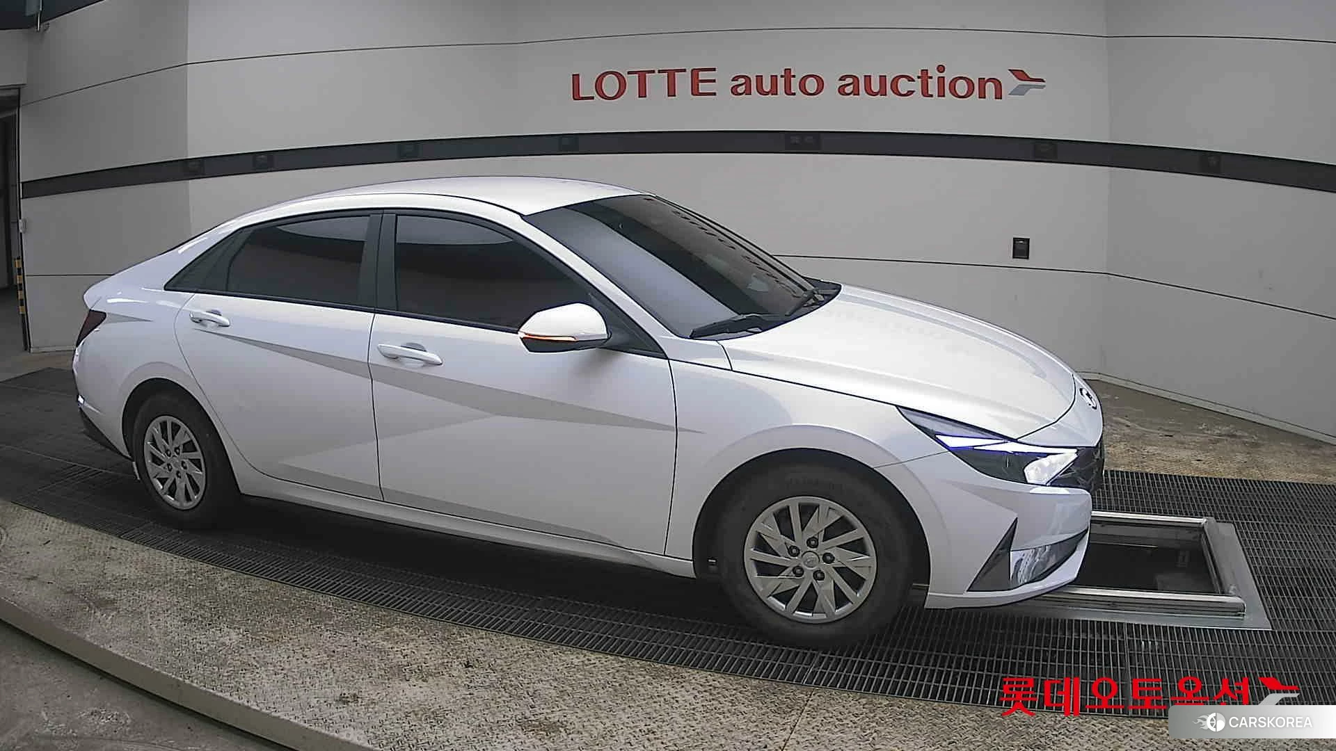 Hyundai Avante id 3869268 из Кореи 8