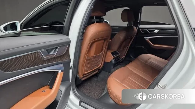 Audi A6 (C8) id 3237708 из Кореи 8