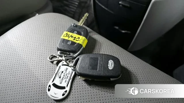 Hyundai The New Grand Starex id 3434175 из Кореи 8